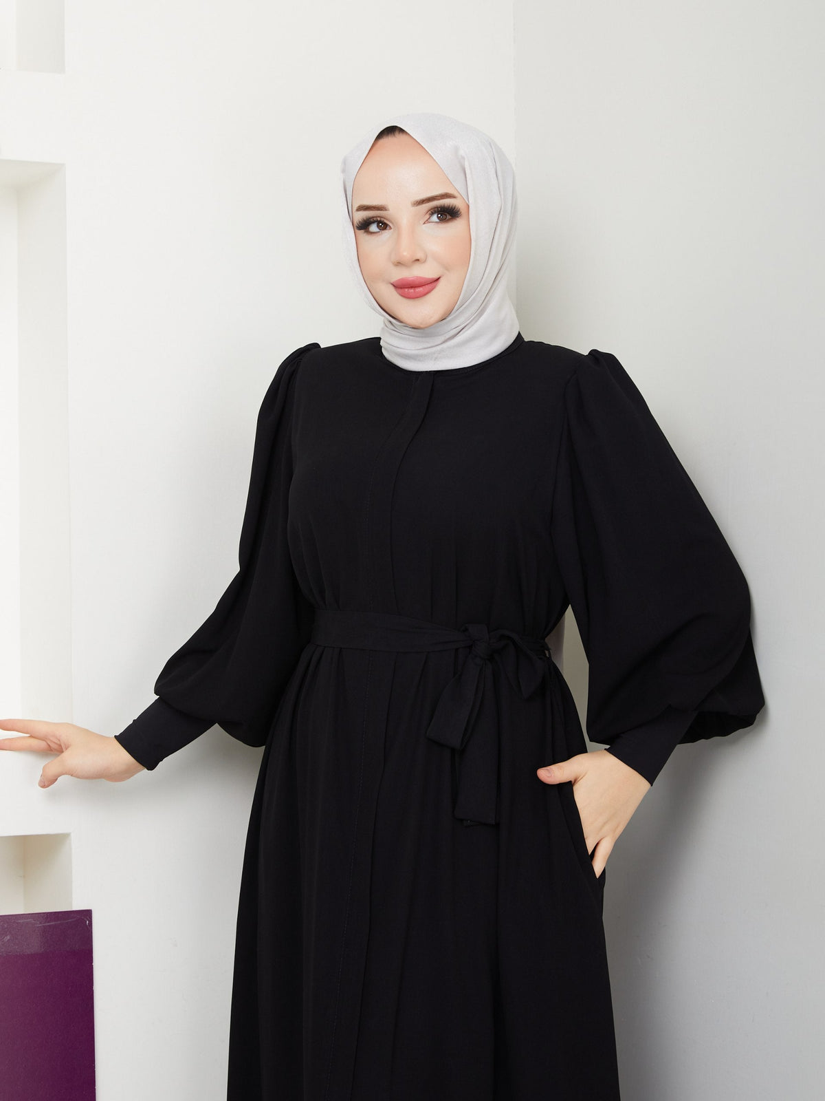 Siyah Yasmin Model Ferace - Safir Medine İpeği - detay görünümü